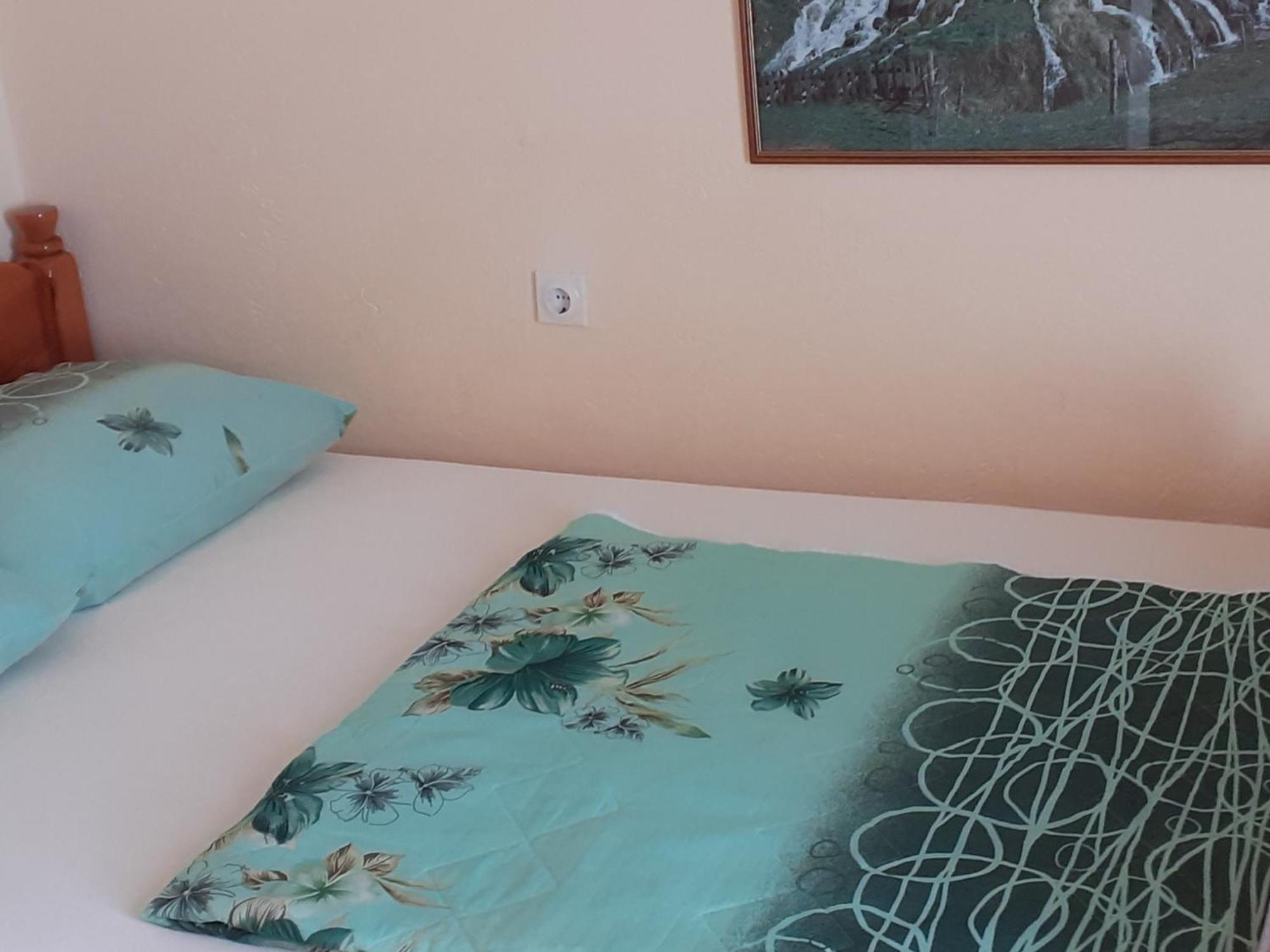 דירות Sipovo Smjestaj Na Selu,Porodica Gvozdenac חדר תמונה